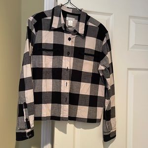 Christopher and Banks, long sleeve button up blouse Great condition.